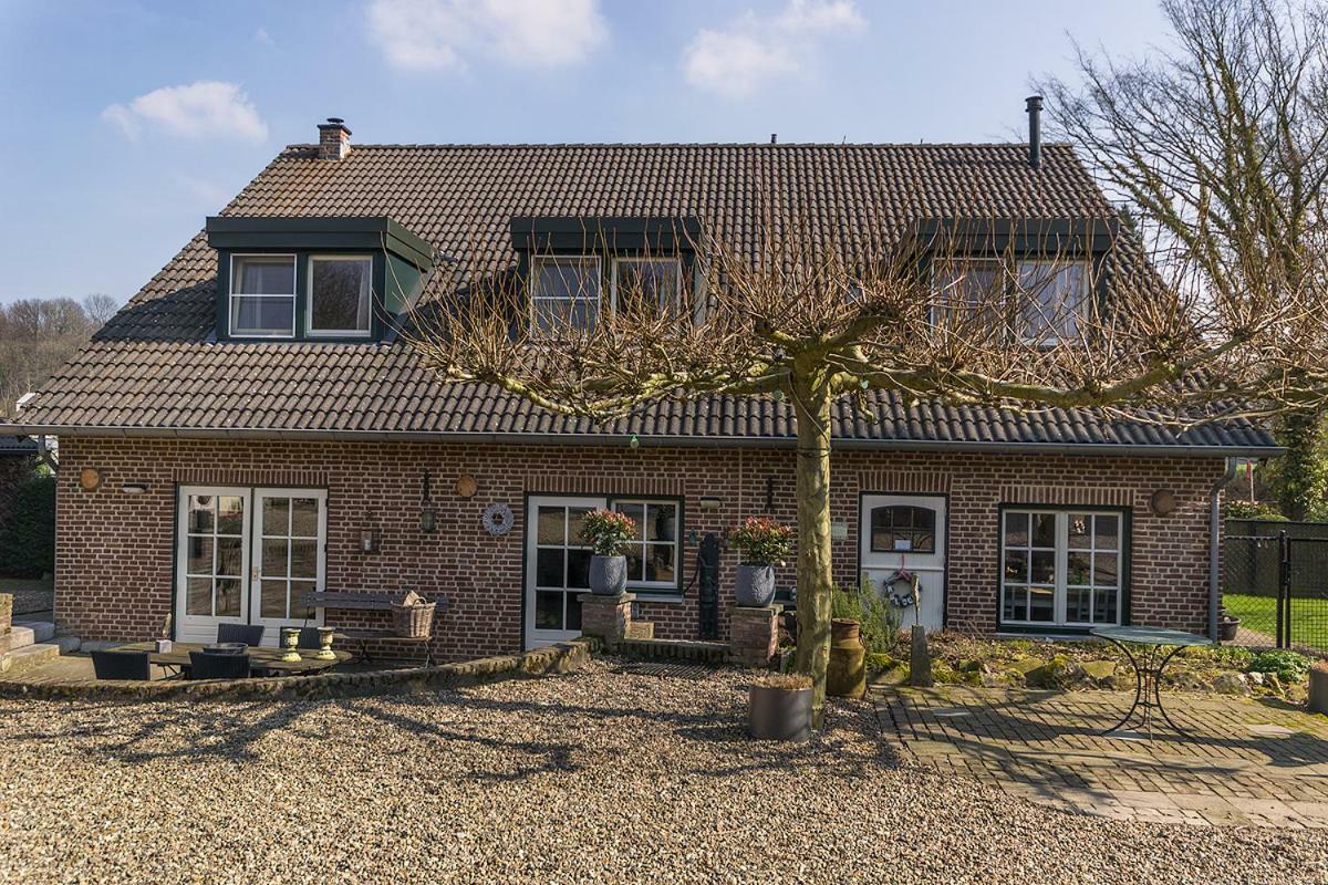 Sint Antoniusbank Bed & Breakfast Bemelen Eksteriør bilde